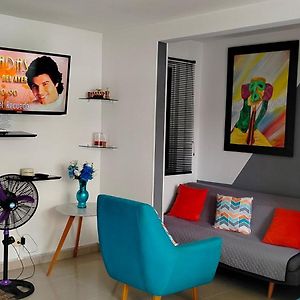 Apto cómodo, confortable para descansar y Disfrutar